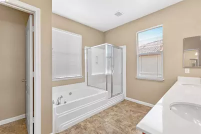 1900 Kern Mountain Way, Antioch, CA 94531 - Photo 30