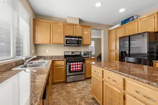 1900 Kern Mountain Way, Antioch, CA 94531 - Photo 12