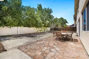 1900 Kern Mountain Way, Antioch, CA 94531 - Photo 34