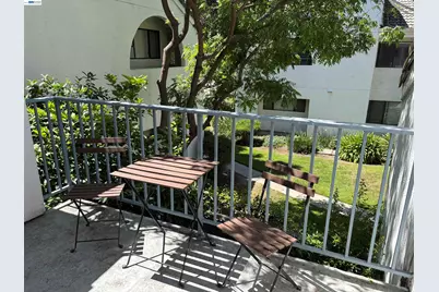 1055 Capitol Ave #184, San Jose, CA 95133 - Photo 6