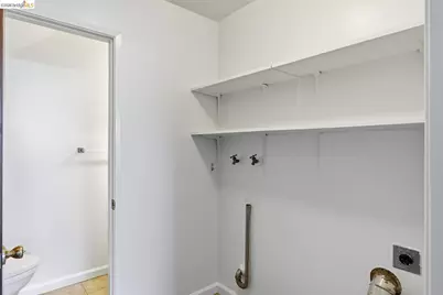 20240 Anita Ave, Castro Valley, CA 94546 - Photo 18