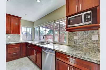 4608 Rochelle Drive, Union City, CA 94587 - Photo 14