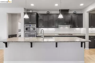 983 Dainty Ave, Brentwood, CA 94513 - Photo 8