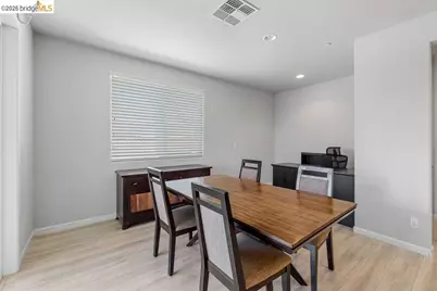 983 Dainty Ave, Brentwood, CA 94513 - Photo 10
