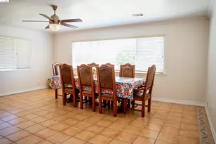 64 Washington St, Novato, CA 94947 - Photo 8