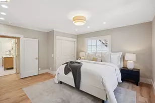 976 Grosvenor Pl, Oakland, CA 94610 - Photo 30