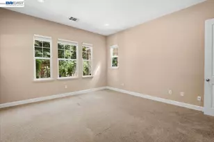 2560 Calabria Ct, Dublin, CA 94568 - Photo 22