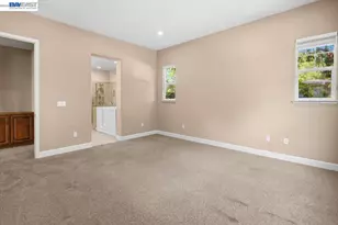 2560 Calabria Ct, Dublin, CA 94568 - Photo 20