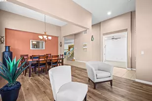 540 Lakeview Dr, Brentwood, CA 94513 - Photo 14