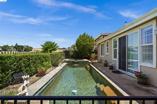 540 Lakeview Dr, Brentwood, CA 94513 - Photo 32