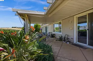 540 Lakeview Dr, Brentwood, CA 94513 - Photo 26