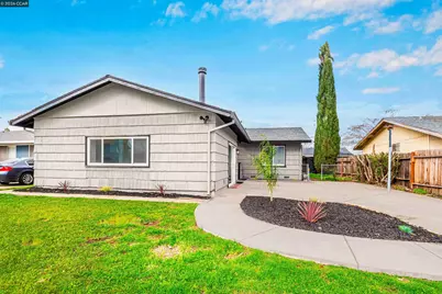 5201 Sky Pkwy, Sacramento, CA 95823 - Photo 2