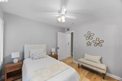 2715 Lyon Cir, Concord, CA 94518 - Photo 26