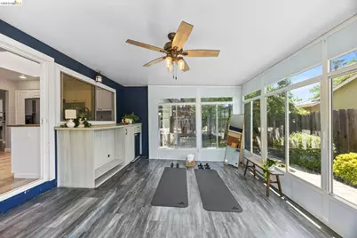 2715 Lyon Cir, Concord, CA 94518 - Photo 18