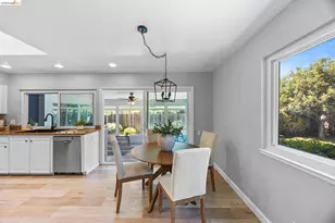 2715 Lyon Cir, Concord, CA 94518 - Photo 14