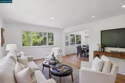 135 Canon Dr, Orinda, CA 94563 - Photo 4