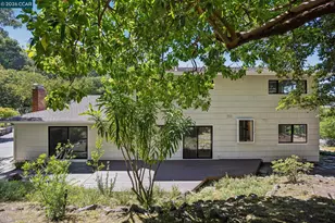 135 Canon Dr, Orinda, CA 94563 - Photo 36