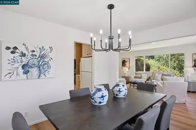 135 Canon Dr, Orinda, CA 94563 - Photo 8