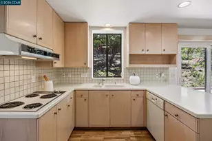 135 Canon Dr, Orinda, CA 94563 - Photo 10