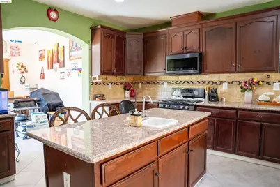 505 Tuscany Ct, Patterson, CA 95363 - Photo 6