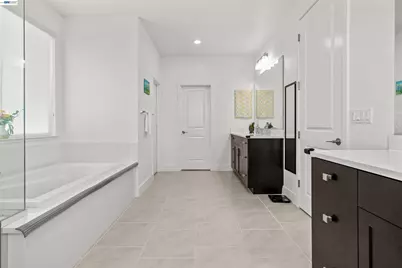 3482 Dobbins Ct, Lathrop, CA 95330 - Photo 44