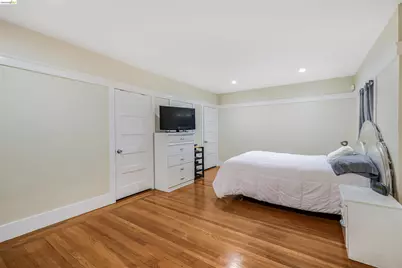 6007 San Pablo Ave, Oakland, CA 94608 - Photo 32