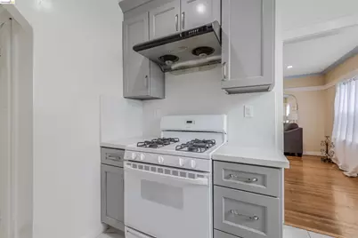 6007 San Pablo Ave, Oakland, CA 94608 - Photo 18
