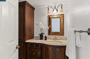 10137 Nantucket Dr, San Ramon, CA 94582 - Photo 24