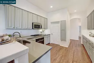 3017 Grey Eagle Dr, Walnut Creek, CA 94595 - Photo 8