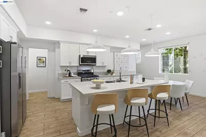 37630 Breakers Rd, Newark, CA 94560 - Photo 8