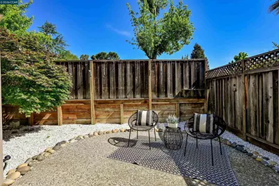 11458 Winding Trail Ln, Dublin, CA 94568 - Photo 22