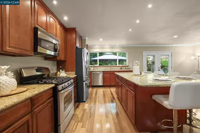 205 Summit Rd, Walnut Creek, CA 94598 - Photo 18