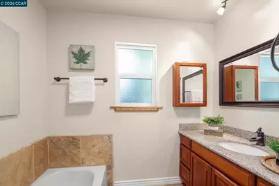 205 Summit Rd, Walnut Creek, CA 94598 - Photo 24