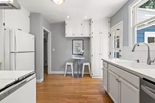 859 Sunnyhills Rd, Oakland, CA 94610 - Photo 16