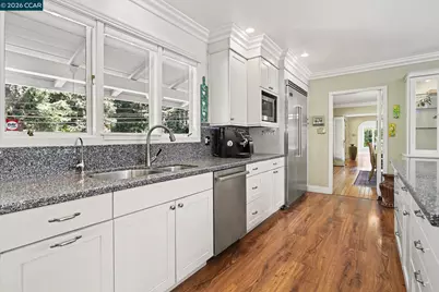 25 Amberwood Ln, Walnut Creek, CA 94598 - Photo 10