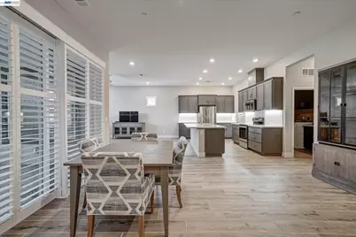 1860 Morello Dr, Brentwood, CA 94513 - Photo 12