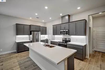 1860 Morello Dr, Brentwood, CA 94513 - Photo 16