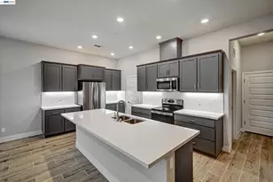 1860 Morello Dr, Brentwood, CA 94513 - Photo 16