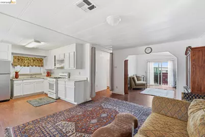 8200 Jantzen Rd, Modesto, CA 95357 - Photo 2