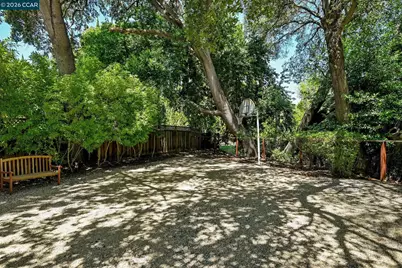 110 Rose Street, Walnut Creek, CA 94595 - Photo 42