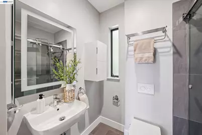 41 Spyglass Hill, Oakland, CA 94618 - Photo 22