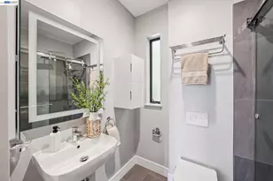 41 Spyglass Hl, Oakland, CA 94618 - Photo 22