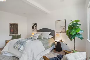 4006 Carrington St, Oakland, CA 94601 - Photo 14