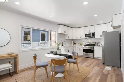 4006 Carrington St, Oakland, CA 94601 - Photo 6