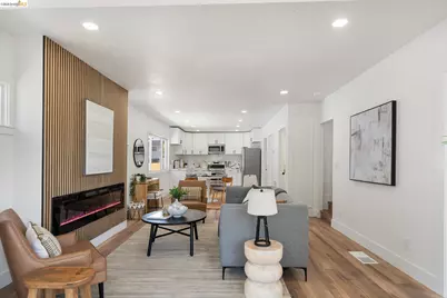 4006 Carrington St, Oakland, CA 94601 - Photo 8