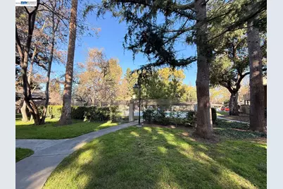 5701 Makati Cir #D, San Jose, CA 95123 - Photo 6