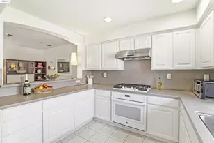 3261 Sangiovese Pl, San Jose, CA 95135 - Photo 18