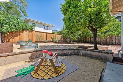 4024 Elston Ave, Oakland, CA 94602 - Photo 48