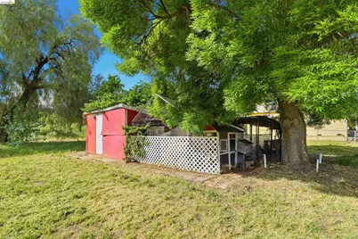 209 Honey Ln, Oakley, CA 94561 - Photo 8