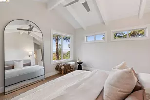 6200 Wood Dr, Oakland, CA 94611 - Photo 44